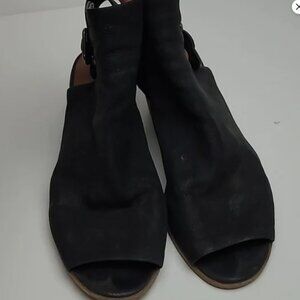 LUCKY BRAND BRAY BLACK LEATHER OPEN TOE STRAP BACK HEELS 10M